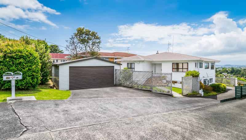 25 High Road, Glenfield