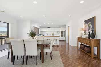 19 Derry Hill, Churton Park