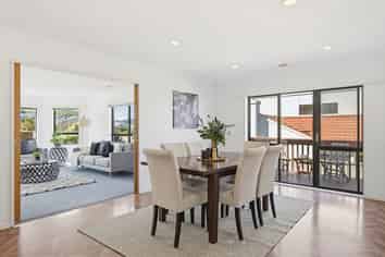 19 Derry Hill, Churton Park