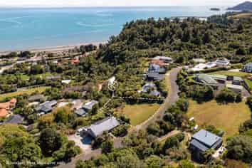 21 Bay Vista Drive, Pohara