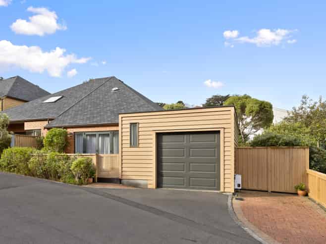 53 Futuna Close, Karori