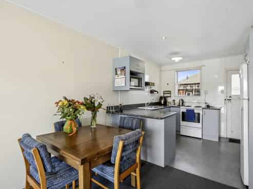 7G Lawrence Street, Mornington