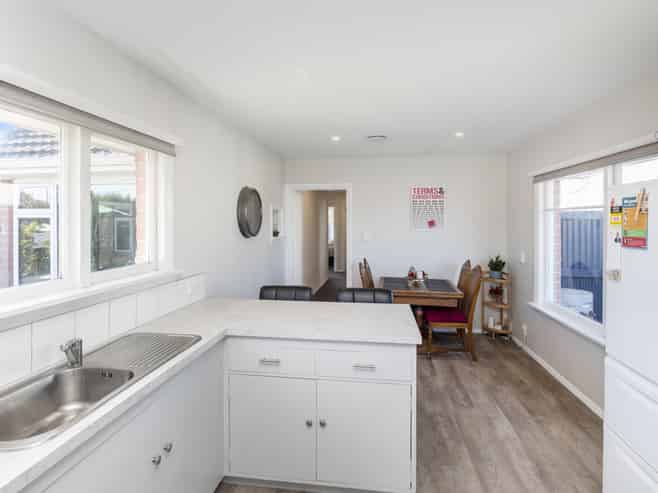 347 Breezes Road, Aranui