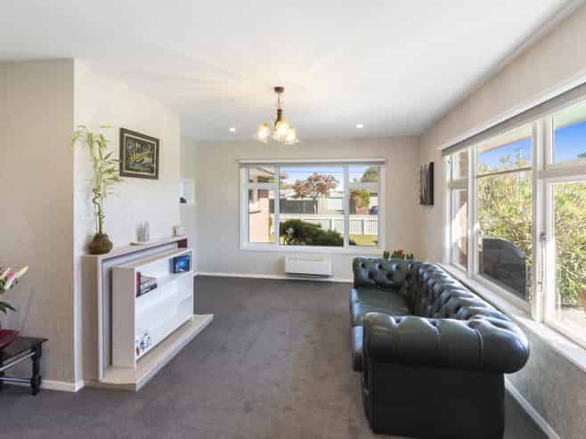 347 Breezes Road, Aranui