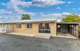 b/137 Factory Road, Mosgiel