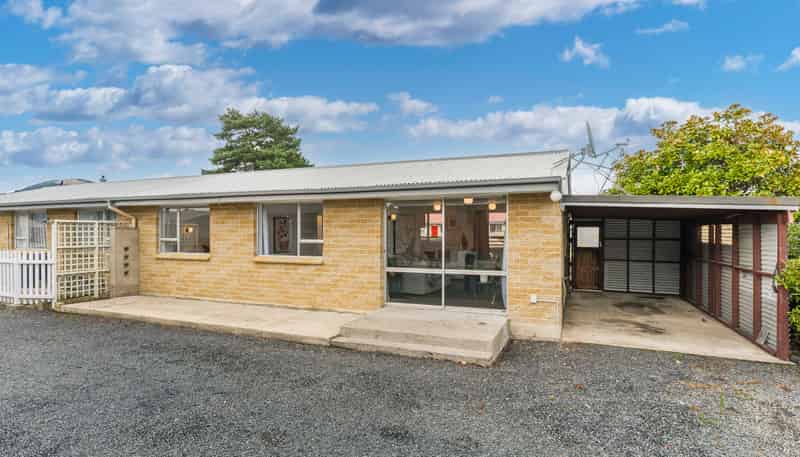 b/137 Factory Road, Mosgiel