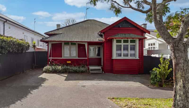 46 Kelmarna Avenue, Herne Bay