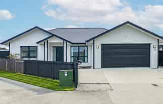 44 Maggie Place, Chartwell