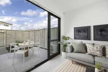 7 Pohorama Lane, Conifer Grove
