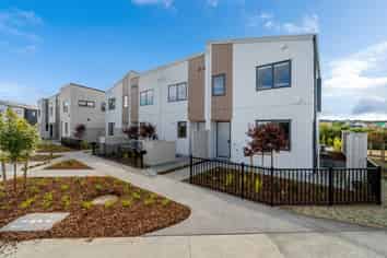 7 Pohorama Lane, Conifer Grove