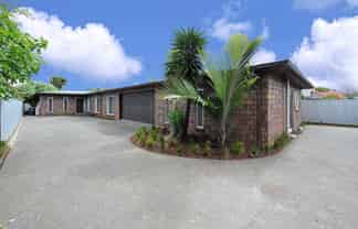 8 Derry Street, Greenlane