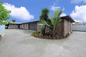 8 Derry Street, Greenlane