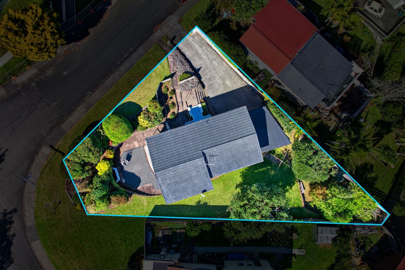 Freehold | Sundrenched | Priced! - Aanzicht 2