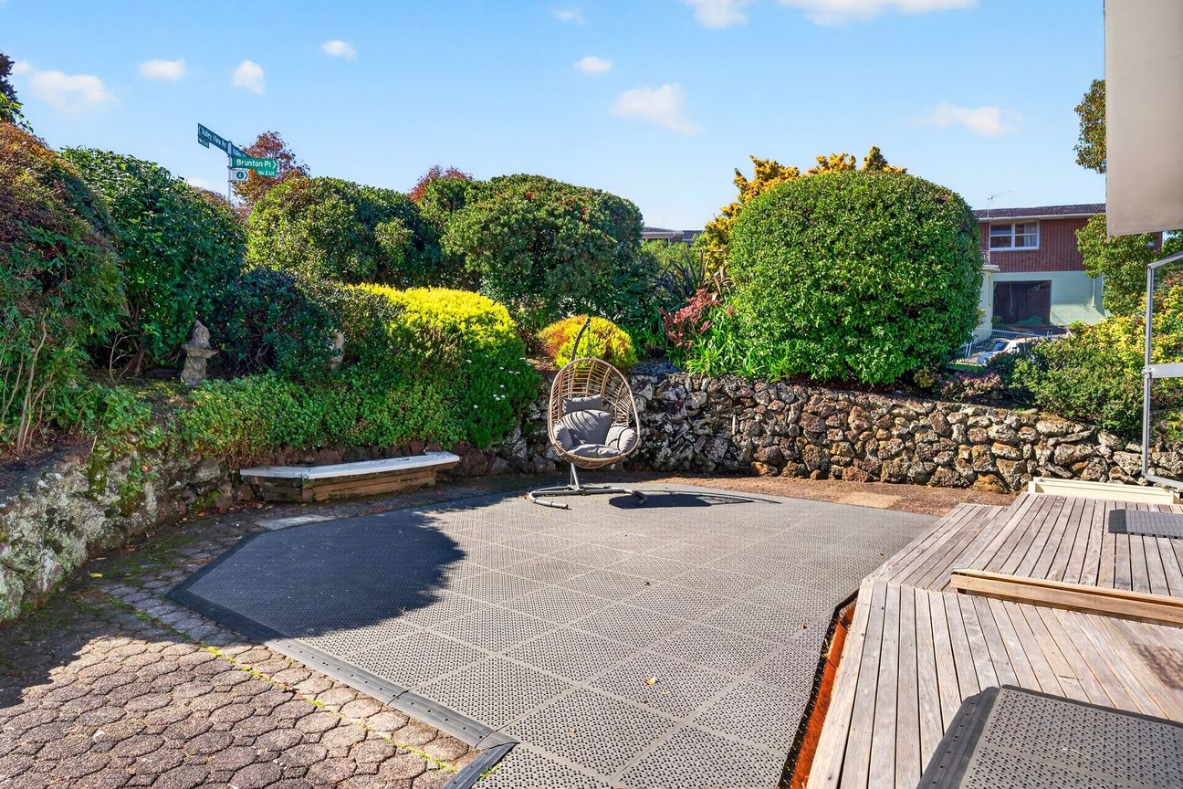 Freehold | Sundrenched | Priced! - Aanzicht 6