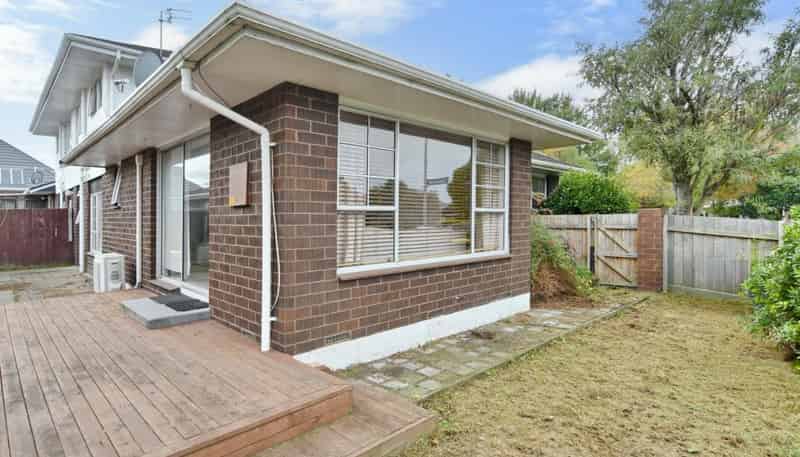 7 Apsley Drive, Russley
