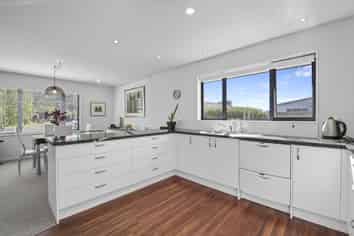 5 Whitby Close, Waikawa
