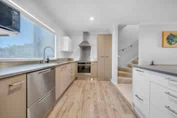 80/172 McLeod Road, Te Atatu South