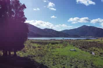 884 Queen Charlotte Drive, Linkwater