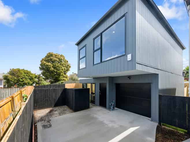101D Gossamer Drive, Pakuranga Heights