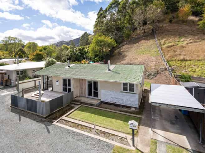 1 and 2/22 Mill Street, Maitai