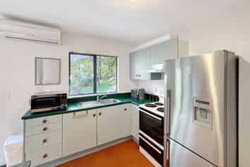 25 Kimberly Grove, Greenhithe