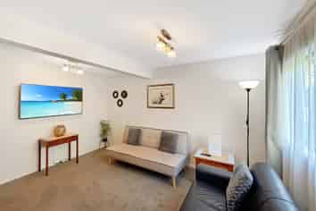 25 Kimberly Grove, Greenhithe