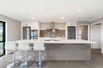 184 Grahams Beach Road, Awhitu