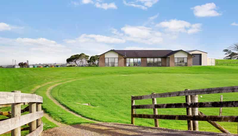 184 Grahams Beach Road, Awhitu