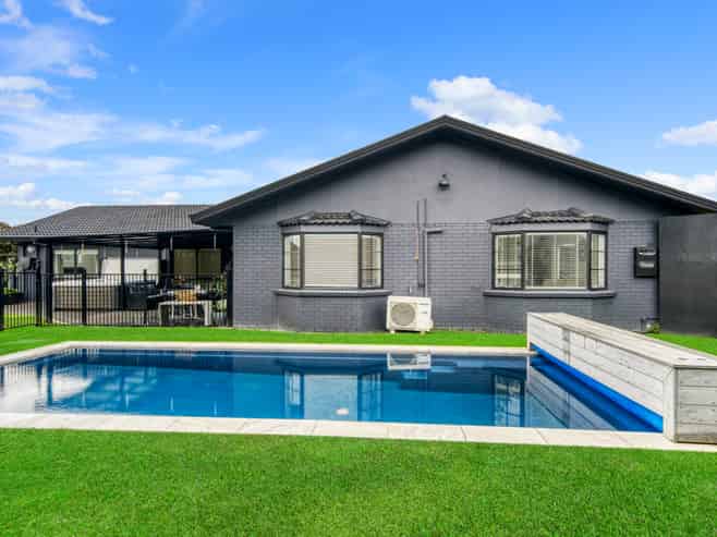 20 Gairloch Place, Wattle Downs