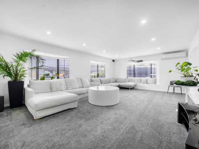 20 Gairloch Place, Wattle Downs