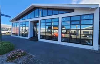 High-Profile Montreal Street Warehouse