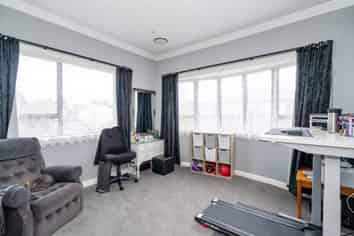 282 Princes Street, Strathern