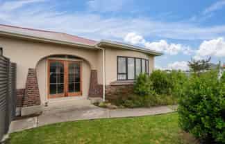 282 Princes Street, Strathern