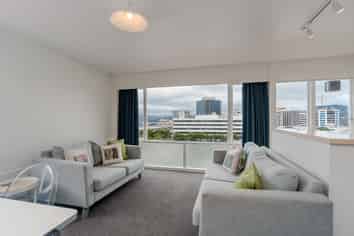 13/125 Grant Road, Thorndon