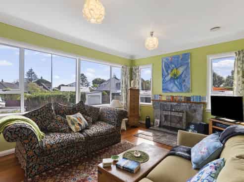137 Muritai Road, Eastbourne