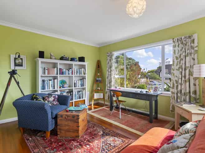 137 Muritai Road, Eastbourne