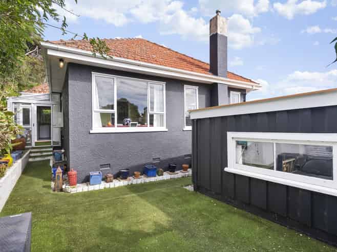 137 Muritai Road, Eastbourne