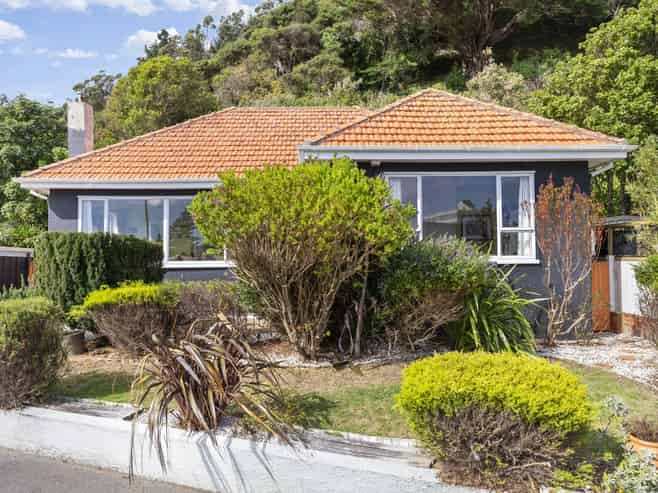 137 Muritai Road, Eastbourne