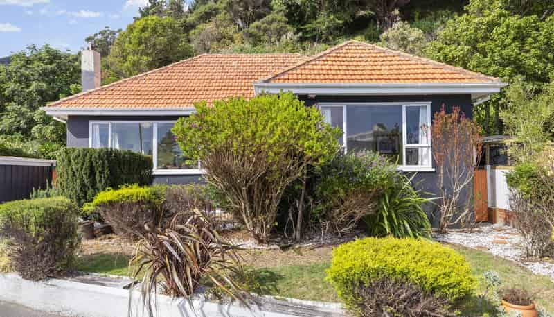 137 Muritai Road, Eastbourne