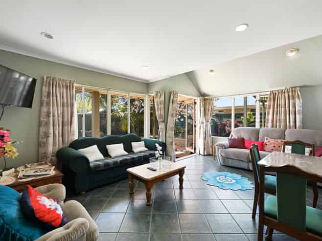 12 Dover Road, Saint Andrews