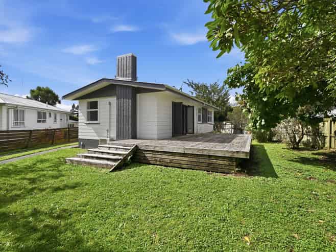 63 Pandora Avenue, Sunnybrook