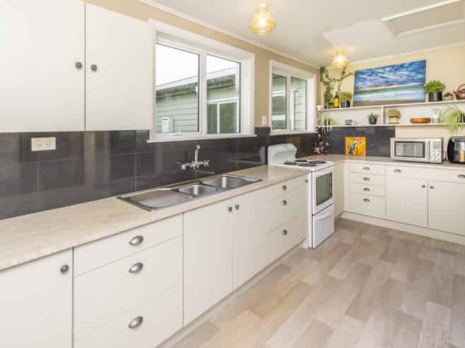 1358 Makirikiri Road, Marton