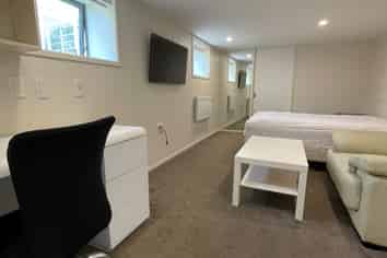 Room 2/47 Royal Terrace, Dunedin Central