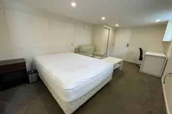 Room 2/47 Royal Terrace, Dunedin Central