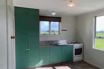 232 Suffolk Road, Inglewood