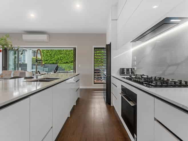 16 Sylvan Park Avenue, Milford