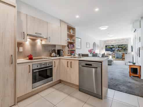 206/17 Link Crescent, Stanmore Bay