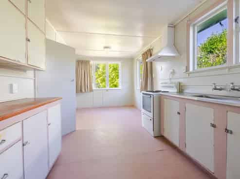 36 Palmerston Road, Havelock North