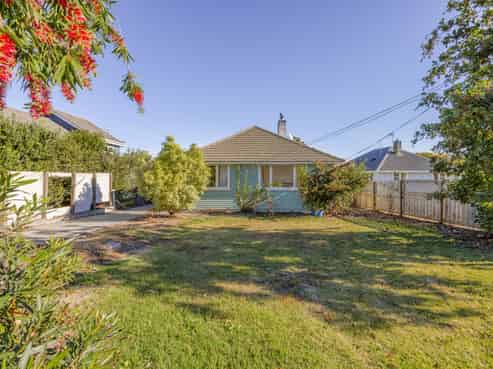 36 Palmerston Road, Havelock North