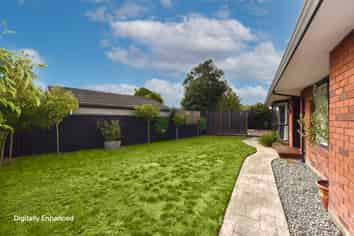 2 Edwins Way, Burwood